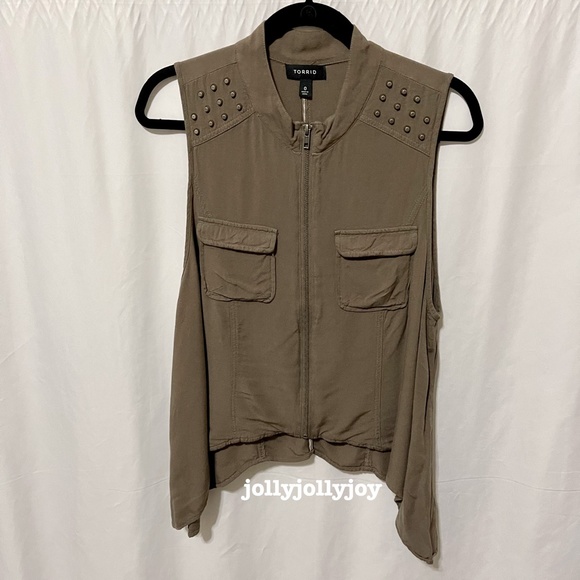 Torrid Studded Military Vest 0X - Picture 1 of 10